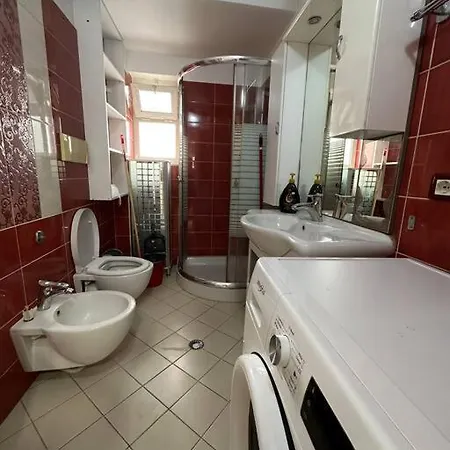 Appartement Dan's Bllok Tirana